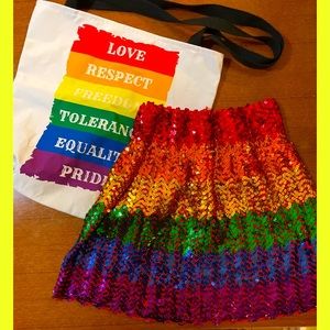 One size / free size. Rainbow Sequin Mini skirt  with Pride Tote bag !🌈